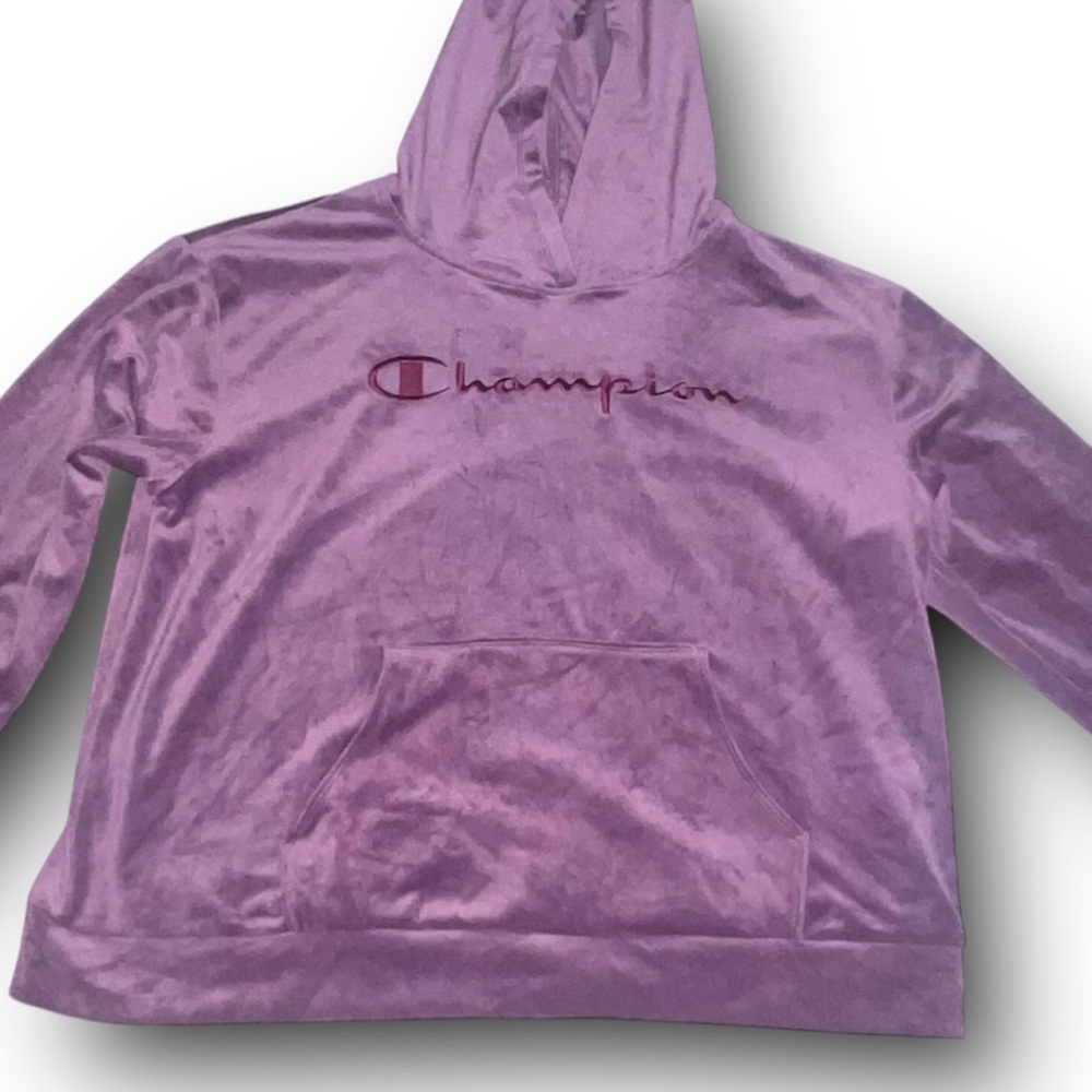 New Champion Purple Velour Women’s Logo Hoodie Kangaroo Pocket Size Large NWOT